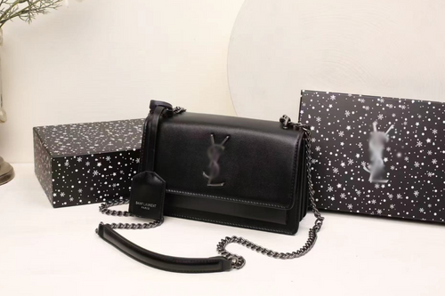 Sunset Medium Shoulder Bag in Smooth Leather